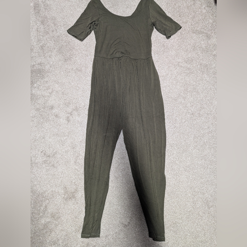 Imbodhi Moss Jumpsuit sz Large